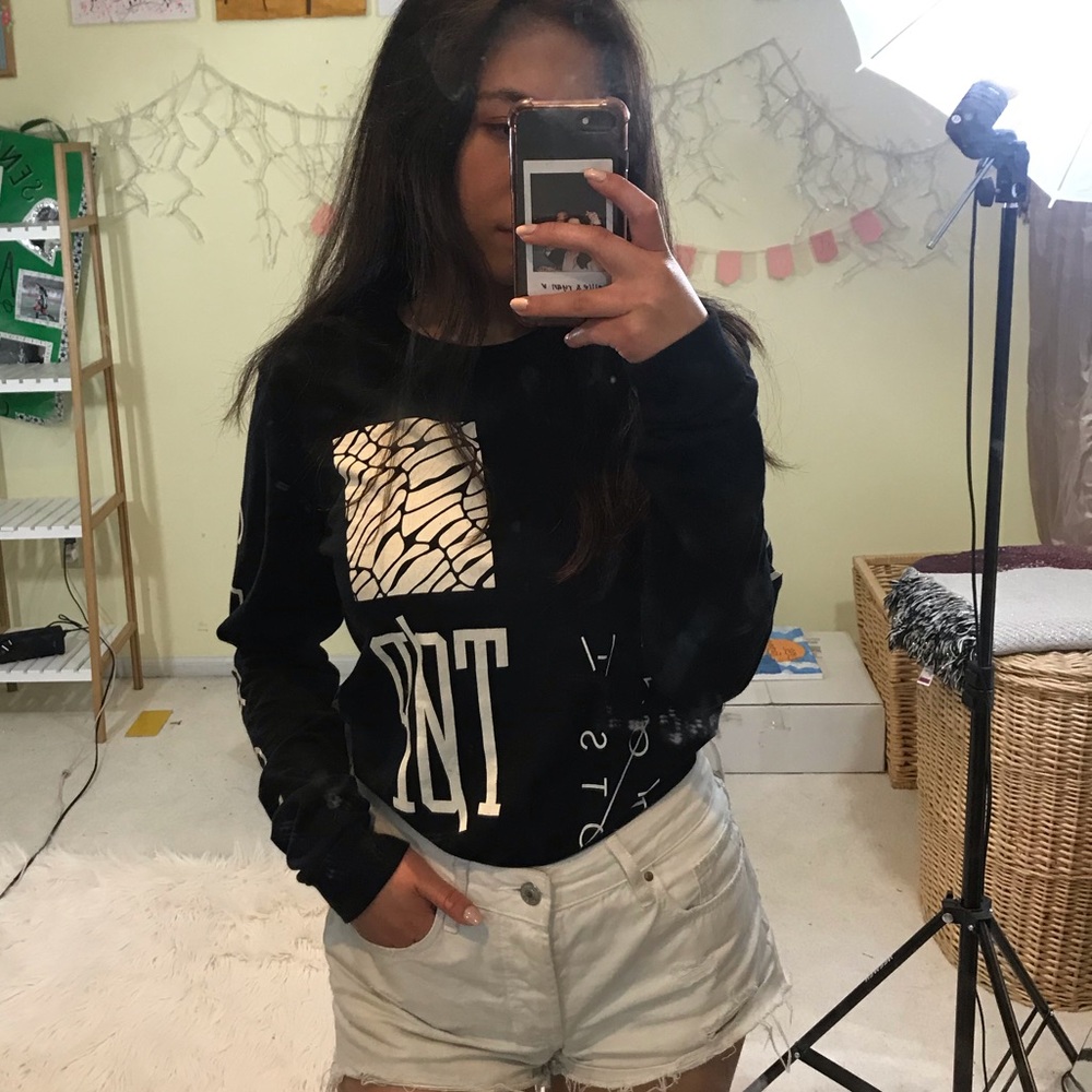 Twenty one pilots long sleeve concert tee